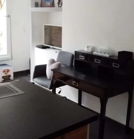 Petite Maison Secteur Artem * נאנסי