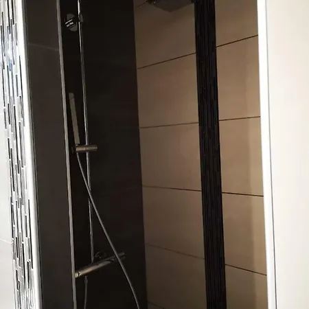 Petite Maison Secteur Artem בית נופש