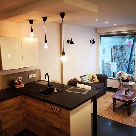 Petite Maison Secteur Artem בית נופש *